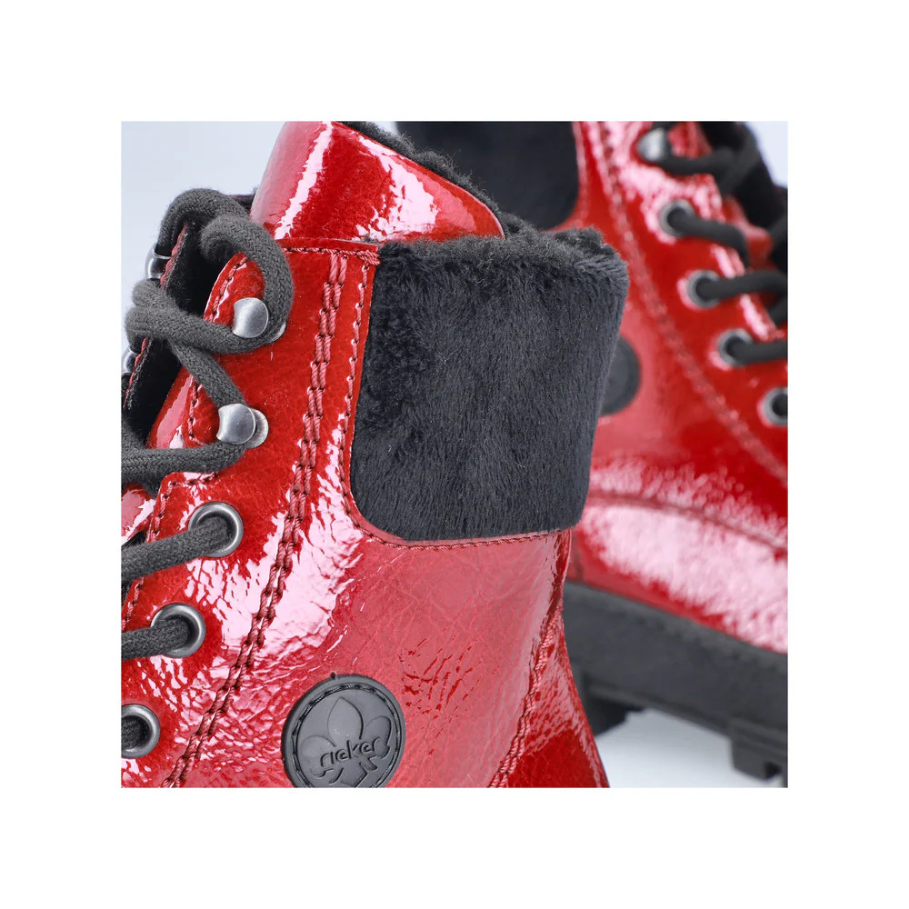 Y0220-33 – Image 5