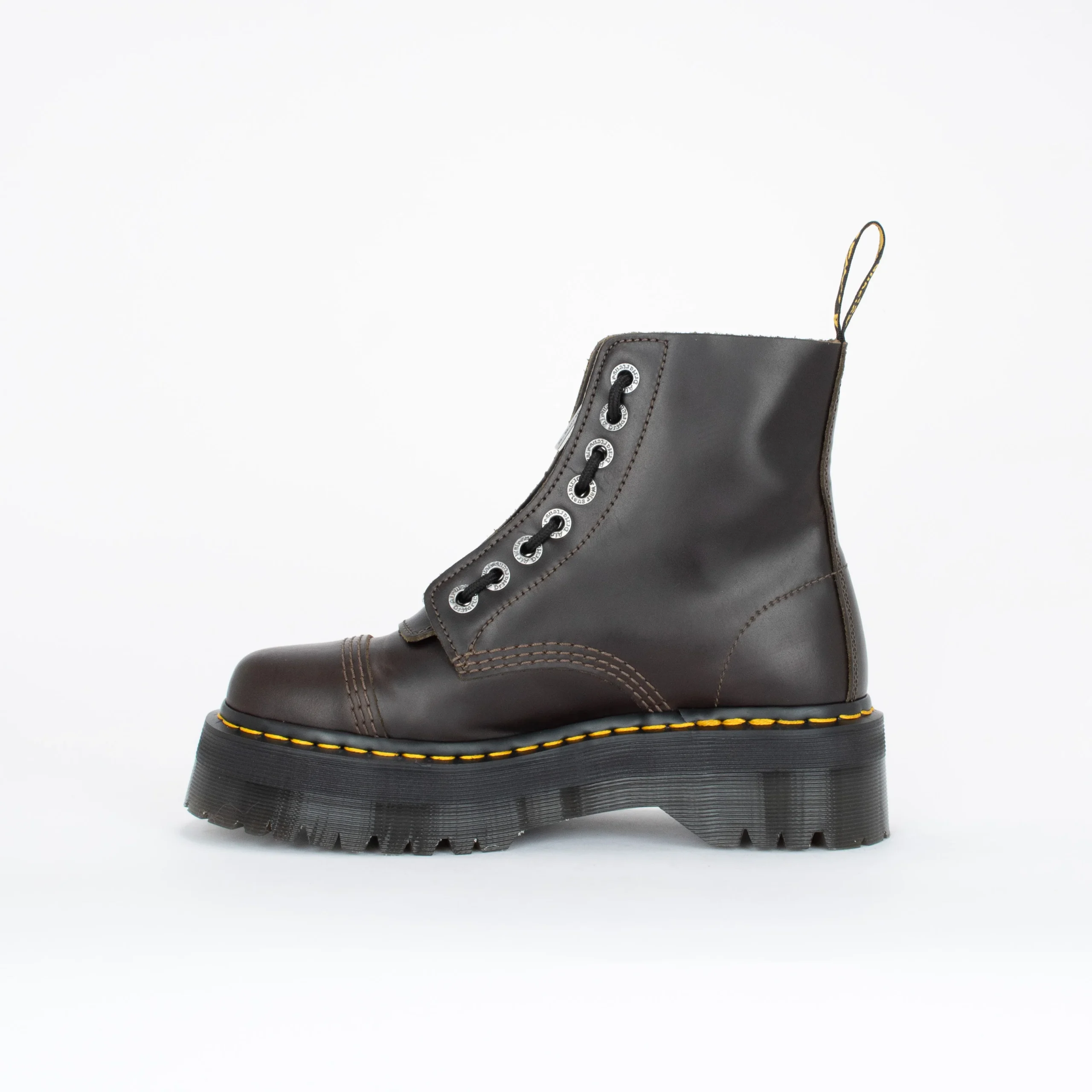 SINCLAIR – Image 3