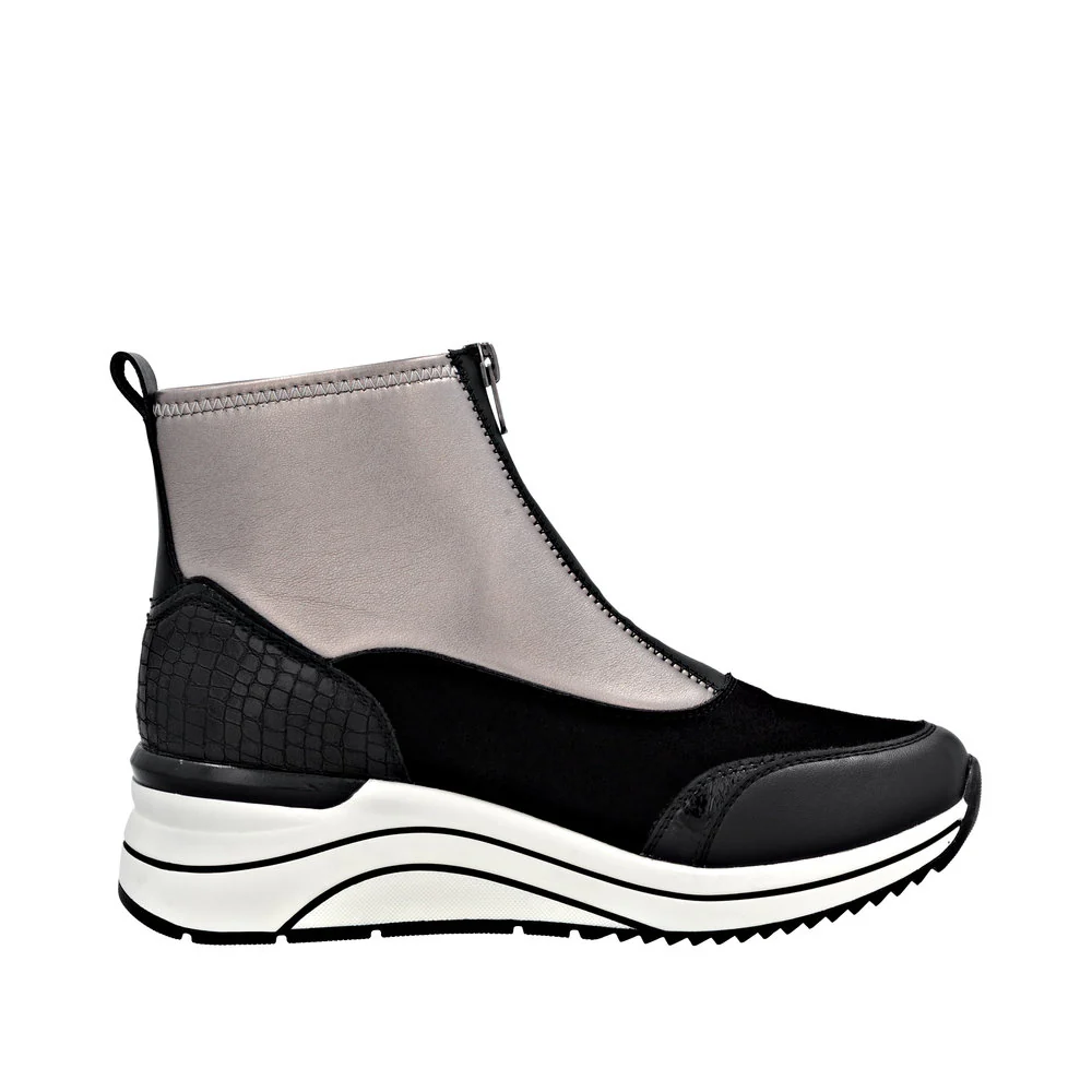 D0T78-03 – Image 8