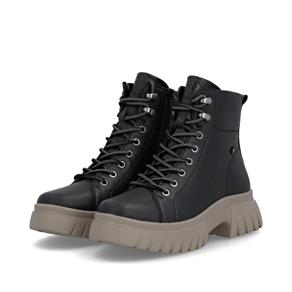 W1877-00 – Image 4