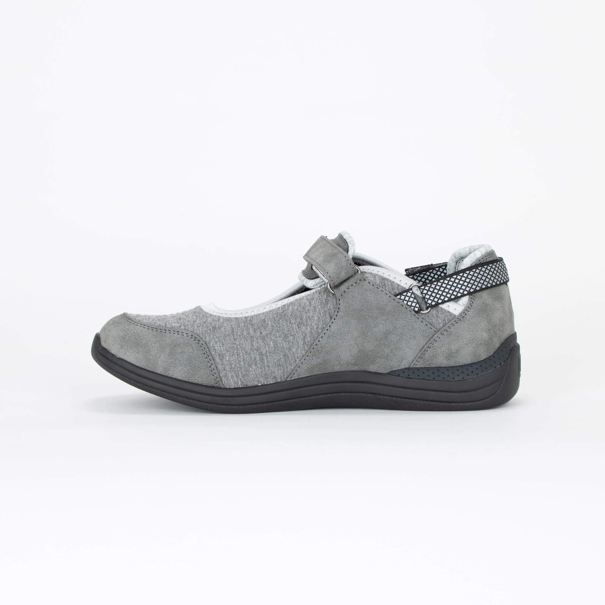 BUTTERCUP – Image 3