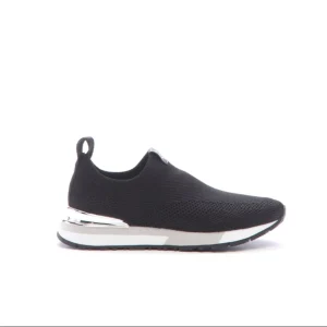 NOVA SLIP ON