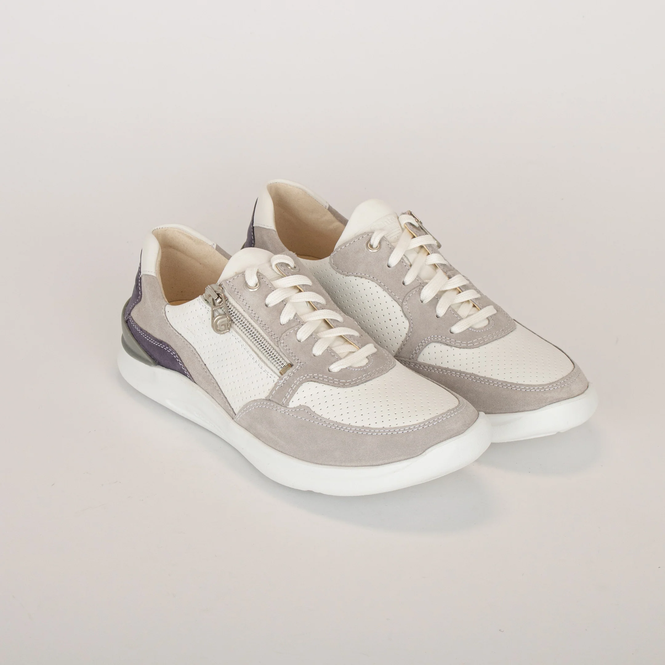 5-201511 – Image 5