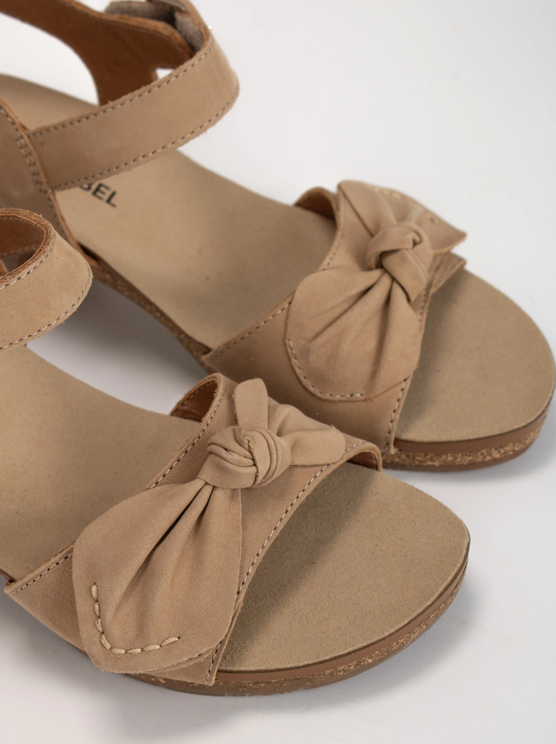 GRACE 11 – Image 6