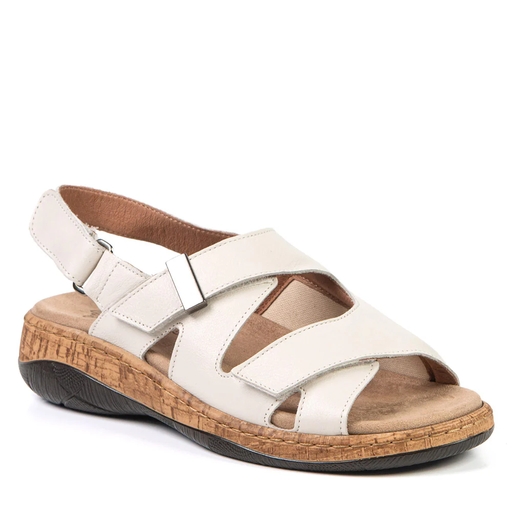 ADRIANNA – Image 2