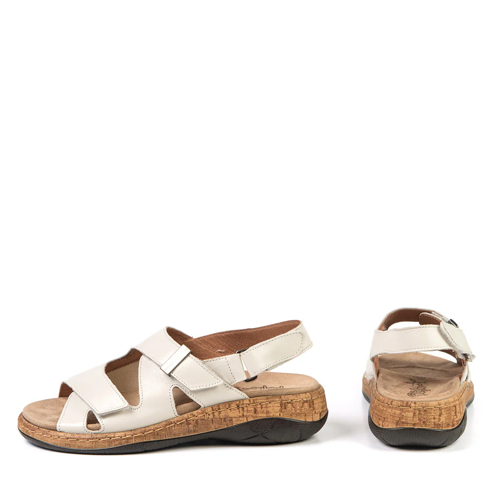 ADRIANNA – Image 4