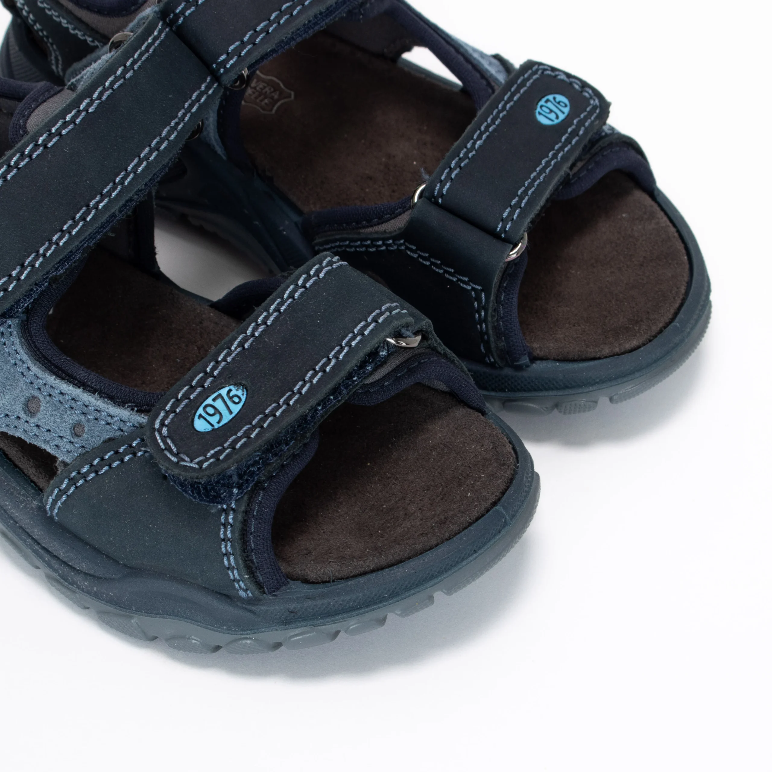 13977-00 – Image 4