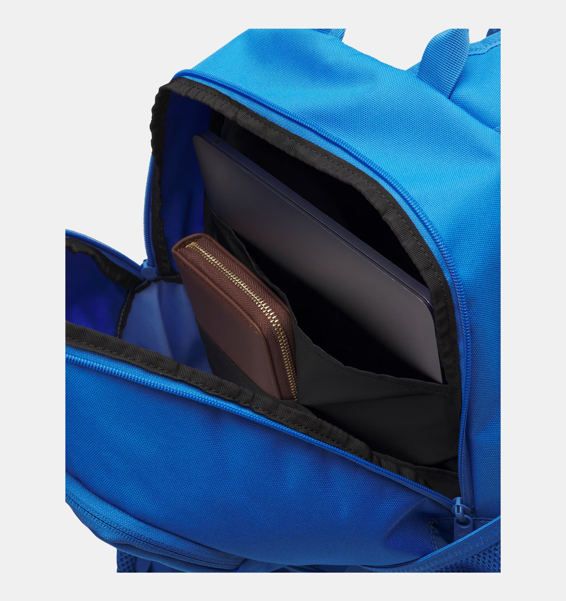 Hustle Sport 6 – Image 4